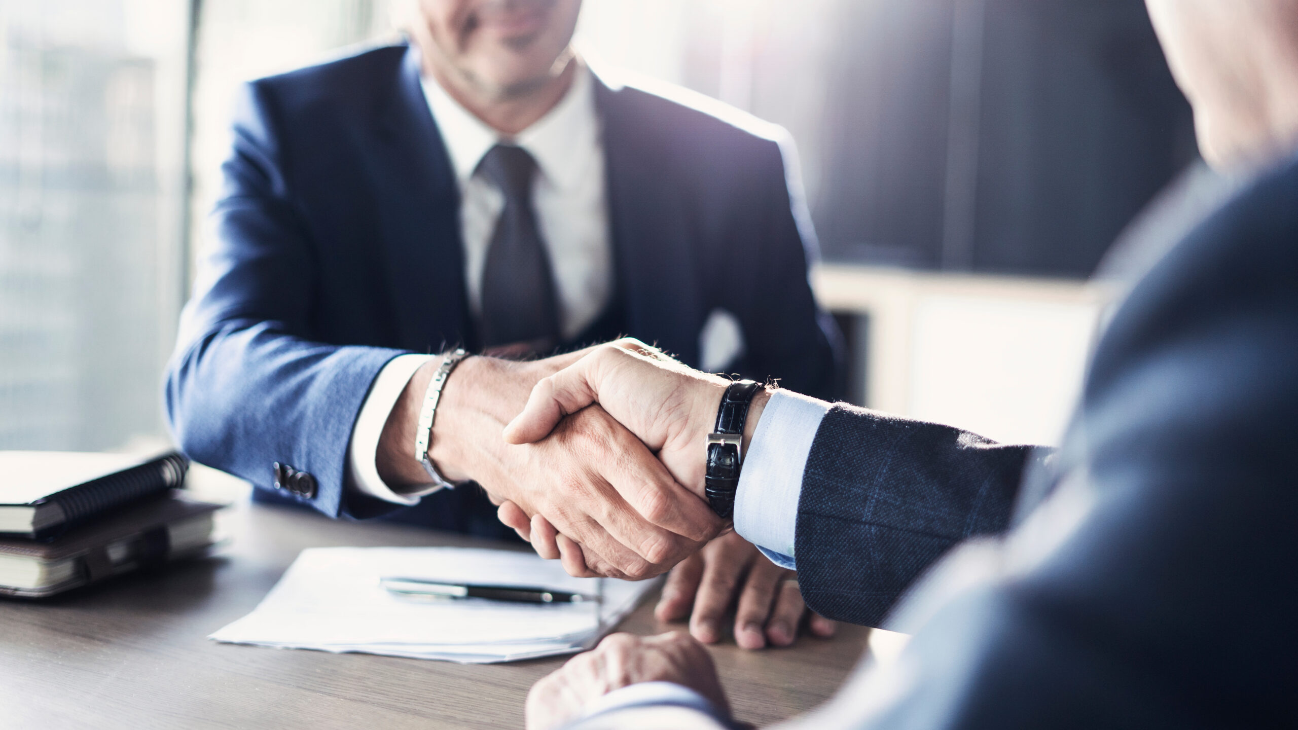 business,partnership,meeting,in,office